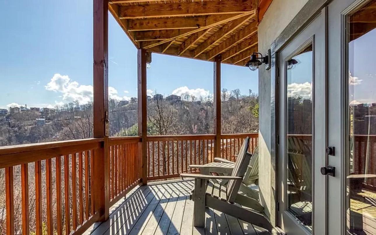 Hawk'S View Log Cabin -Mountains In Gatlinburg. Villa Exterior photo